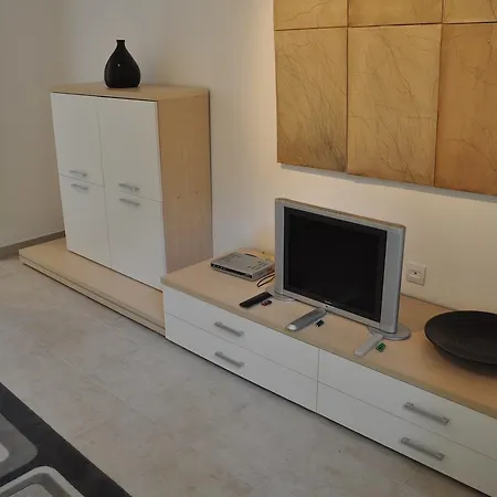 Sunde Apartment Podgora